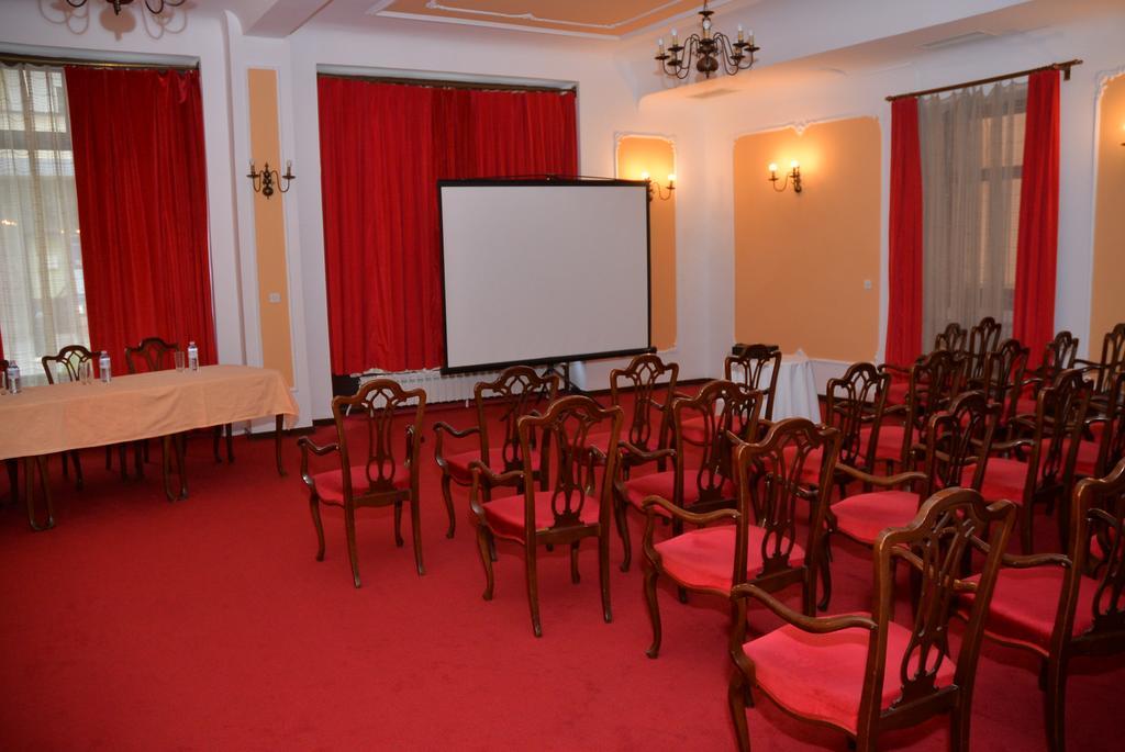 Hotel Grand Valjevo Exterior foto