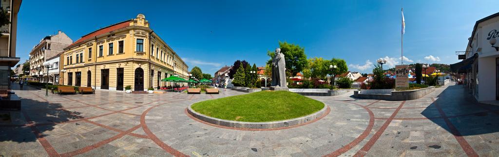 Hotel Grand Valjevo Exterior foto